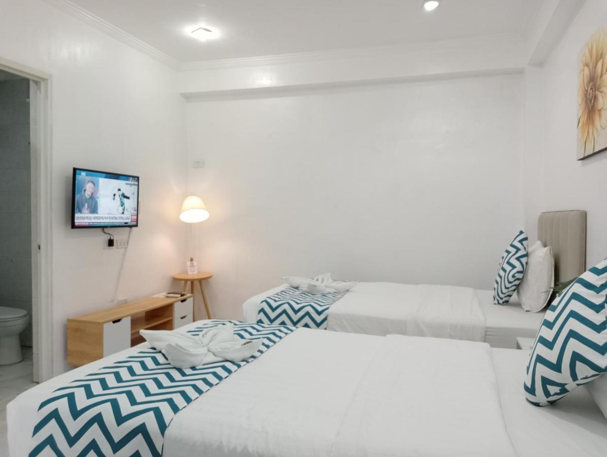 Grand Blue Beach Hotel Manoc-Manoc Kültér fotó