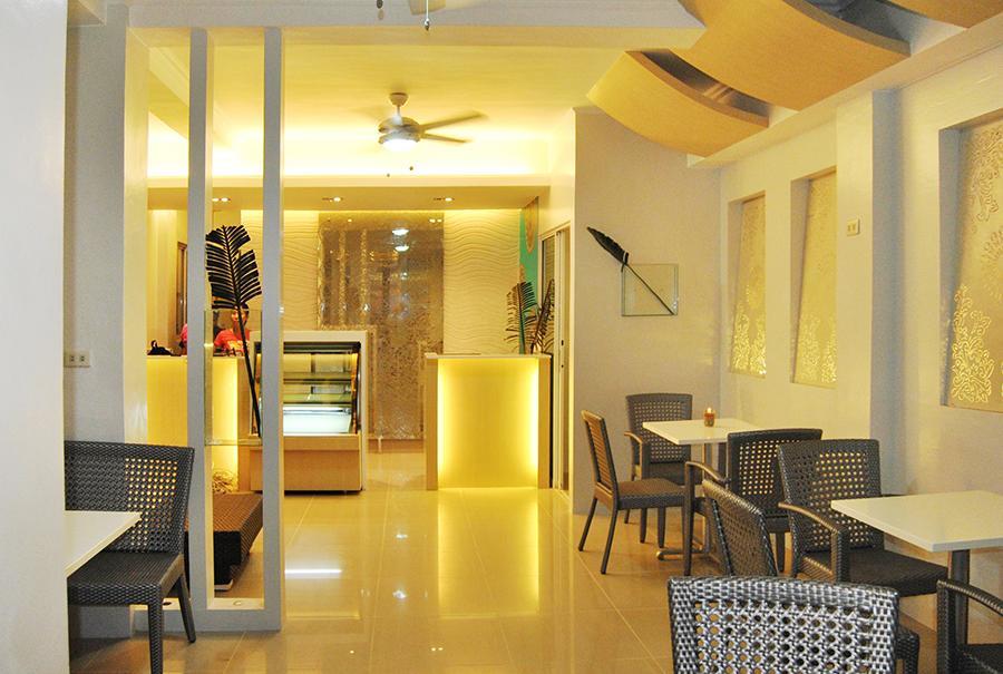 Grand Blue Beach Hotel Manoc-Manoc Kültér fotó